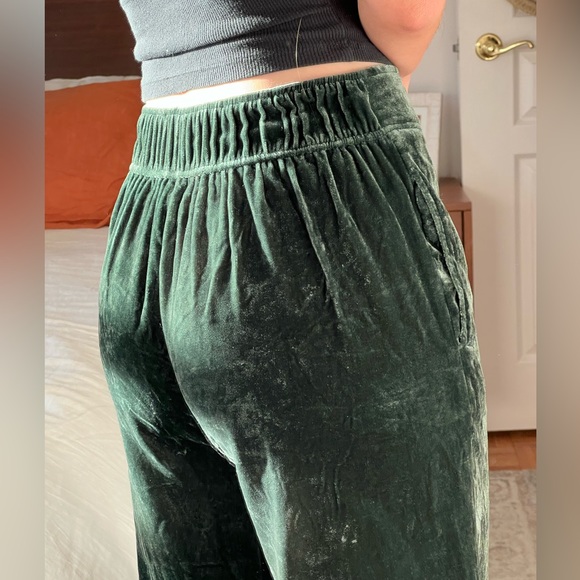 Madewell Green Velvet Huston Pull-On Crop Pants - Picture 11 of 11